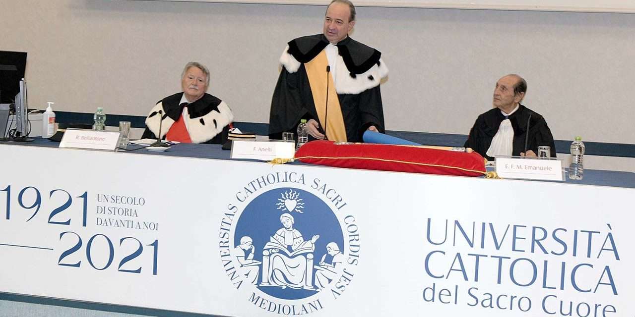 Università Cattolica, conferita la Laurea Honoris Causa al professor Emmanuele Emanuele